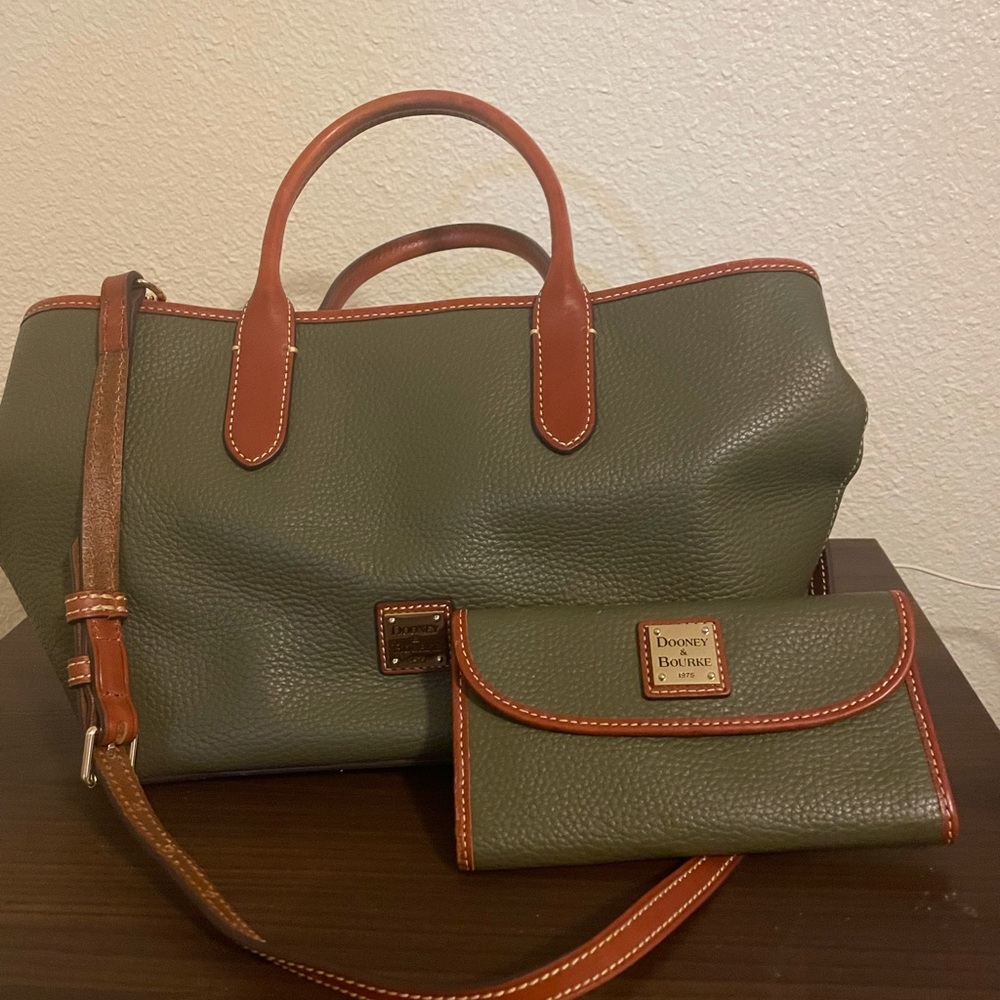 Dooney & Bourke Brielle Handbag in Pebble Leather